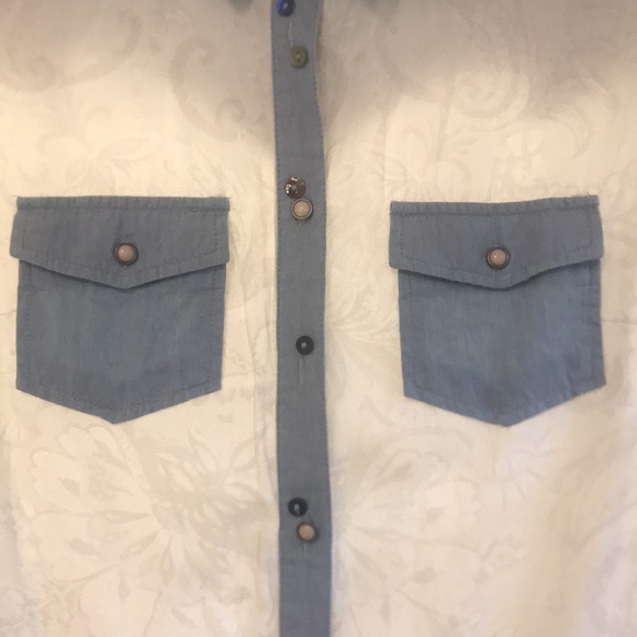 EUC Desigual blouse. - Picture 4 of 5